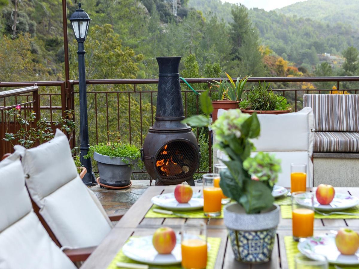 Kato Amiandos Troodos Riverside Cottage מראה חיצוני תמונה